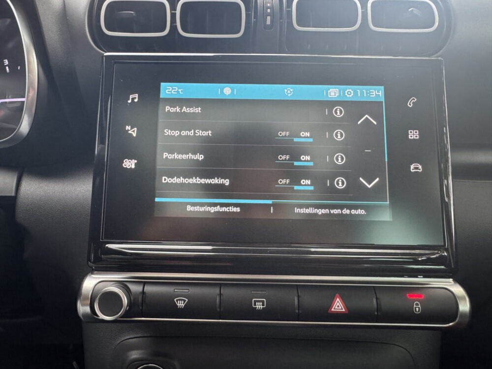 Citroën C3 Aircross 1.2 PureTech Shine // CRUISE // NAVI + CARPLAY // LEDER // PANO/SCHUIFKANTELDAK // CLIMA // KEYLESS 21