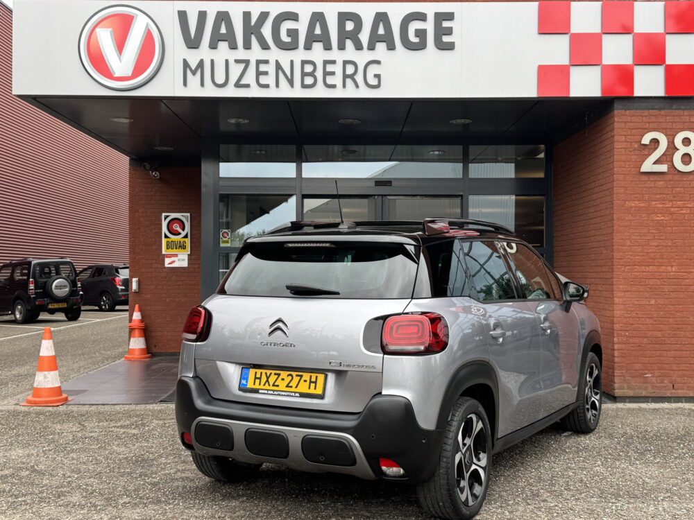 Citroën C3 Aircross 1.2 PureTech Shine // CRUISE // NAVI + CARPLAY // LEDER // PANO/SCHUIFKANTELDAK // CLIMA // KEYLESS 3
