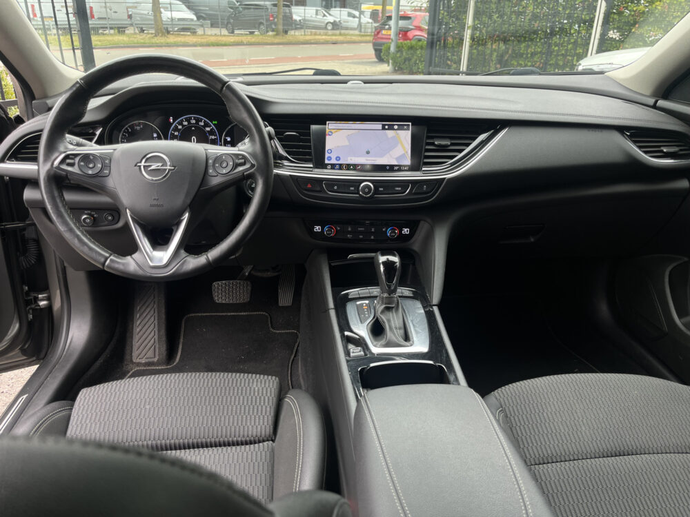 Opel Insignia Sports Tourer 1.5 Turbo Innovation // LED // HALF LEDER // CAMERA+SENSOREN // NAVI // STUUR+STOELVERWARMING // 15