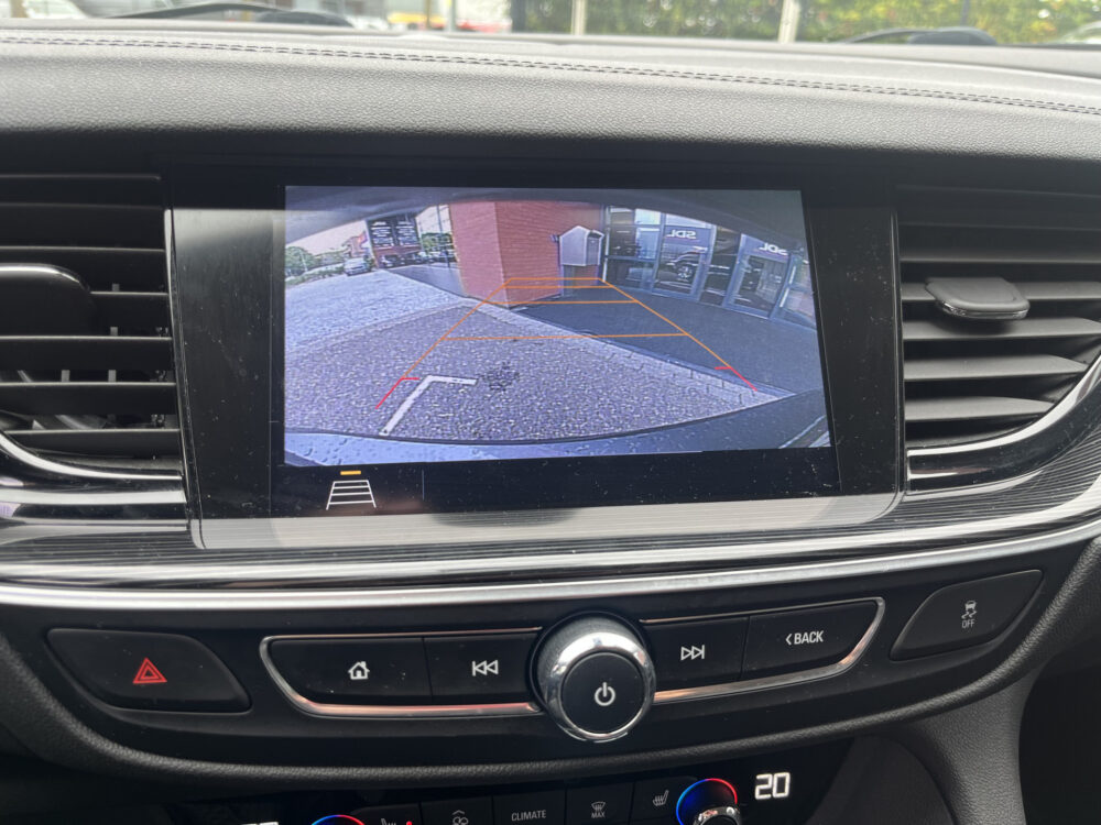 Opel Insignia Sports Tourer 1.5 Turbo Innovation // LED // HALF LEDER // CAMERA+SENSOREN // NAVI // STUUR+STOELVERWARMING // 26