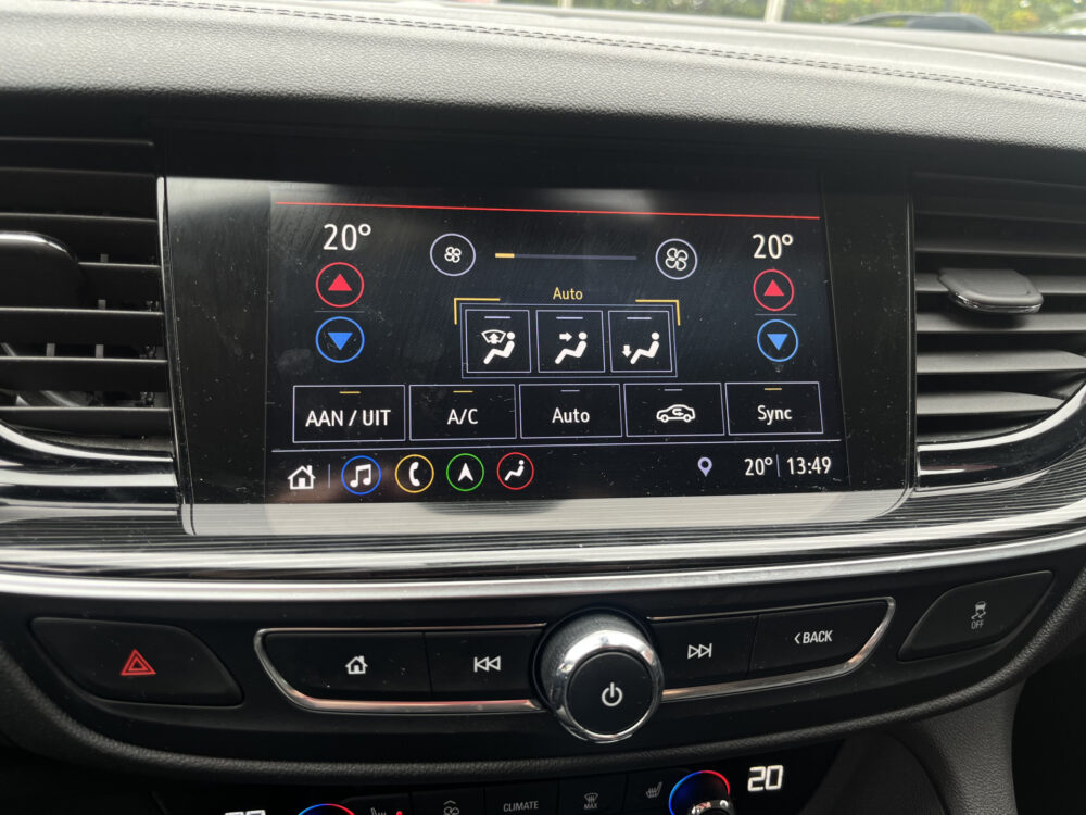 Opel Insignia Sports Tourer 1.5 Turbo Innovation // LED // HALF LEDER // CAMERA+SENSOREN // NAVI // STUUR+STOELVERWARMING // 29