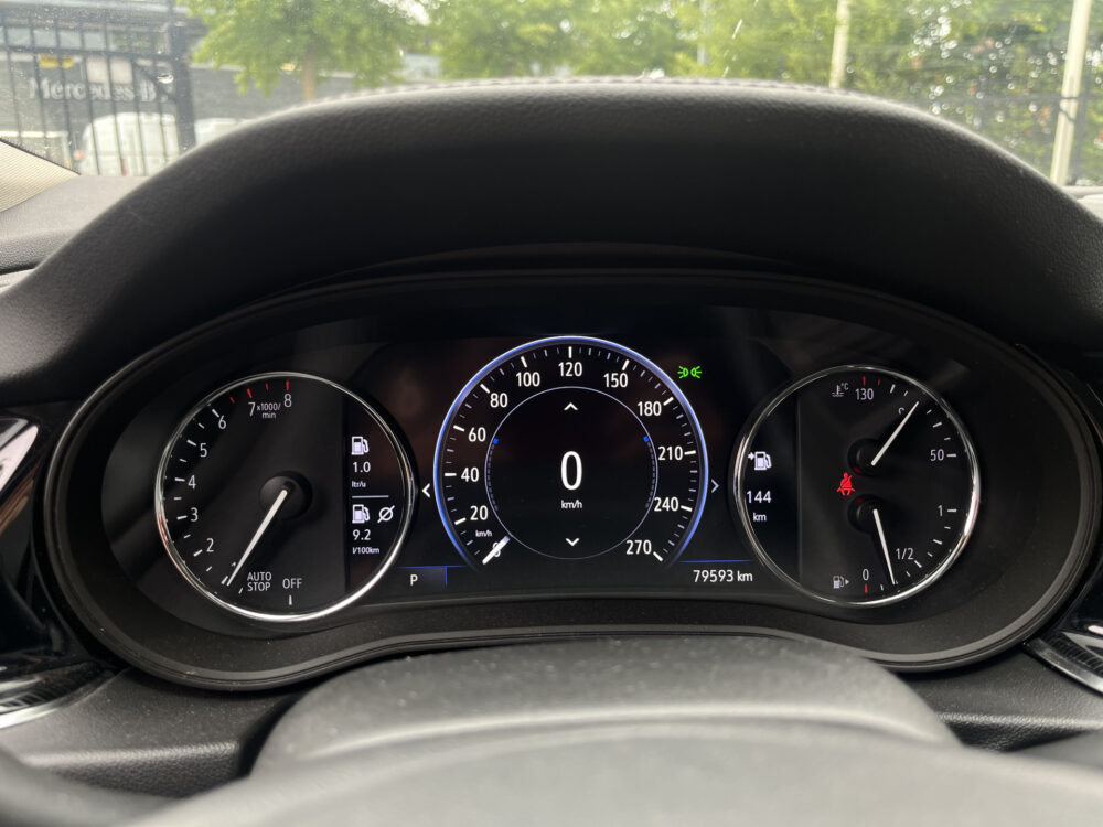 Opel Insignia Sports Tourer 1.5 Turbo Innovation // LED // HALF LEDER // CAMERA+SENSOREN // NAVI // STUUR+STOELVERWARMING // 31