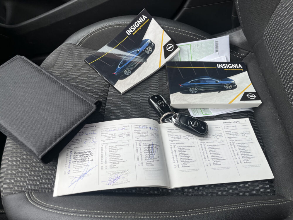 Opel Insignia Sports Tourer 1.5 Turbo Innovation // LED // HALF LEDER // CAMERA+SENSOREN // NAVI // STUUR+STOELVERWARMING // 32