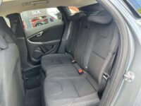 Volvo V40 1.5 T2 Momentum // CRUISE CONTROL // CLIMA // NAVI // PARKEERSENSOREN // TREKHAAK // 50