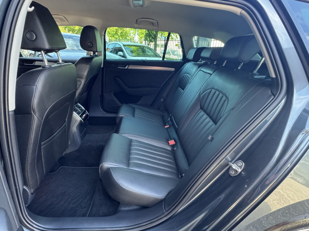 Škoda Superb Combi 1.5 TSI ACT Style Business // LED // KEYLESS // ELEK. STOELEN+GEHEUGEN // LEDER // ADAPT. CRUISE // WEGKLAPBARE TREKHAAK / 10