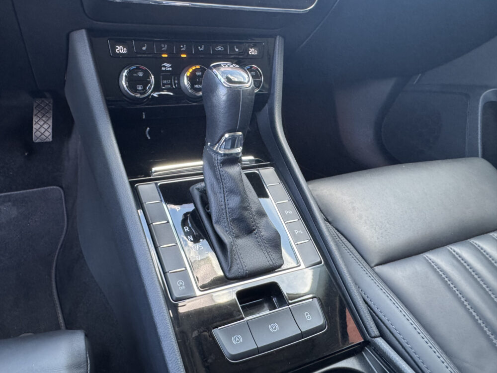 Škoda Superb Combi 1.5 TSI ACT Style Business // LED // KEYLESS // ELEK. STOELEN+GEHEUGEN // LEDER // ADAPT. CRUISE // WEGKLAPBARE TREKHAAK / 29