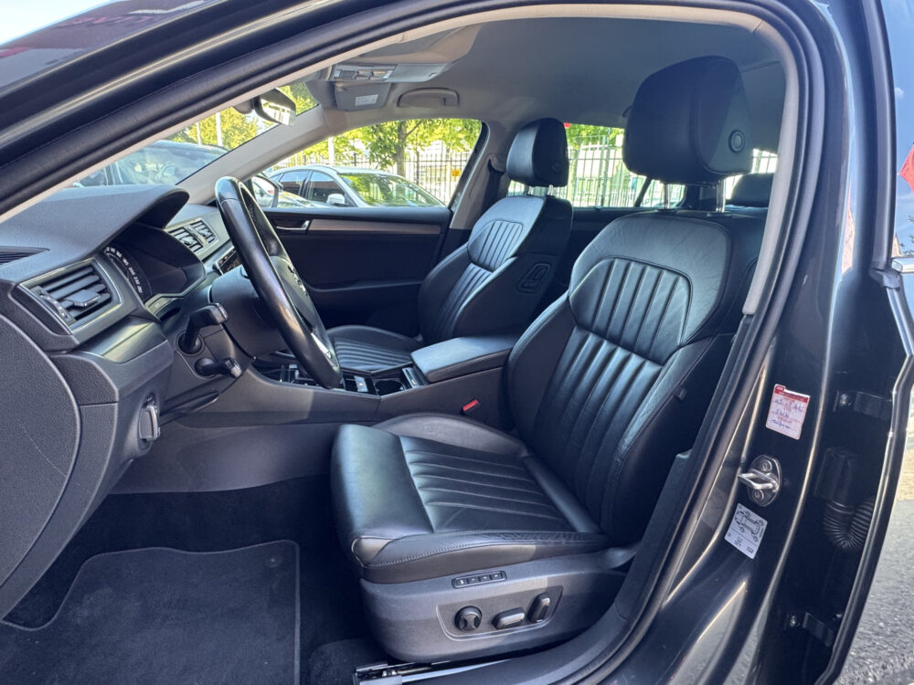 Škoda Superb Combi 1.5 TSI ACT Style Business // LED // KEYLESS // ELEK. STOELEN+GEHEUGEN // LEDER // ADAPT. CRUISE // WEGKLAPBARE TREKHAAK / 8