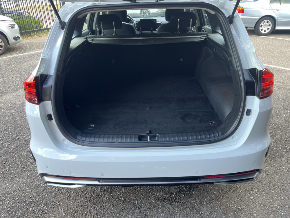 Kia Ceed Sportswagon 1.6 GDI PHEV DynamicLine // FULL LED // KEYLESS // CAMERA+SENSOREN // STOEL+STUURVERWARMING // NAVI+CARPLAY // 13