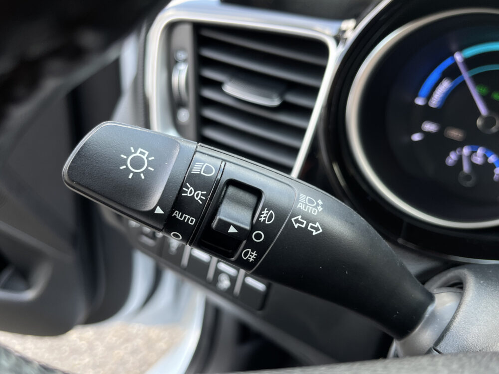 Kia Ceed Sportswagon 1.6 GDI PHEV DynamicLine // FULL LED // KEYLESS // CAMERA+SENSOREN // STOEL+STUURVERWARMING // NAVI+CARPLAY // 21