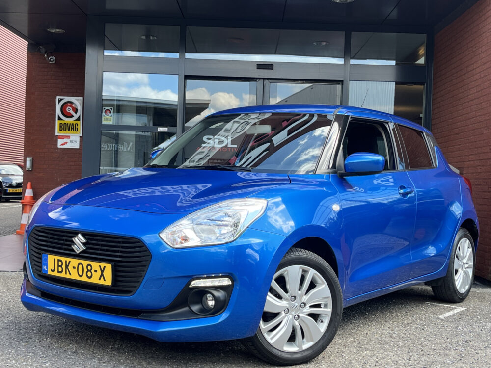 Suzuki Swift 1.2 Stijl // CAMERA // CRUISE // AIRCO // BLUETOOTH // APPLE CARPLAY / ANDROID AUTO // STOELVERWARMING 1