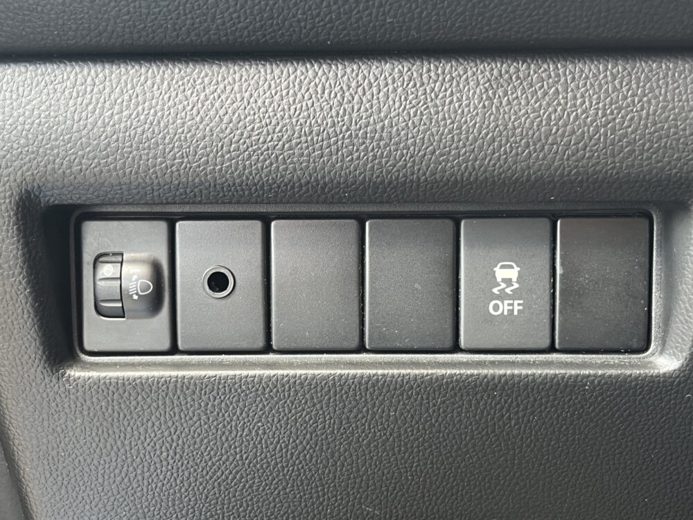 Suzuki Swift 1.2 Stijl // CAMERA // CRUISE // AIRCO // BLUETOOTH // APPLE CARPLAY / ANDROID AUTO // STOELVERWARMING 27