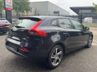 Volvo V40 2.0 T2 Momentum // CAMERA // CRUISE // NAVI // CLIMA // STOELVERWARMING // BLUETOOTH // 29