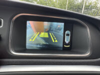 Volvo V40 2.0 T2 Momentum // CAMERA // CRUISE // NAVI // CLIMA // STOELVERWARMING // BLUETOOTH // 40