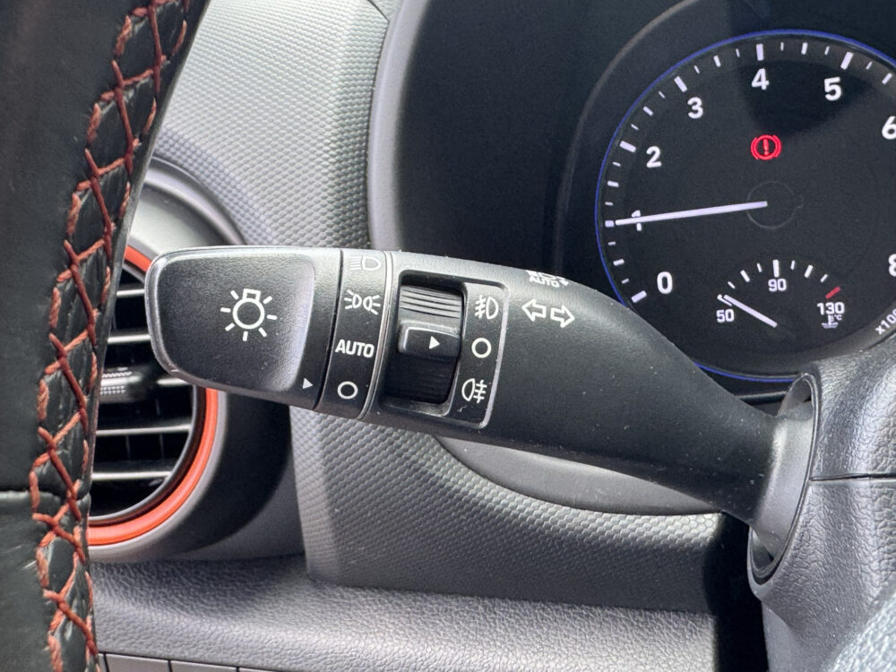 Hyundai KONA 1.0 T-GDI Premium // KRELL AUDIO // NAVI // CLIMA // CRUISE // HEAD UP DISPLAY // BLIND SPOT MONITOR 22