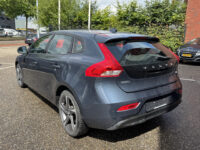 Volvo V40 2.0 T2 Kinetic // FULL LED // NAVI // PDC // CLIMA // BLUETOOTH // 27