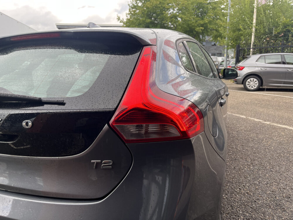 Volvo V40 2.0 T2 Nordic // CRUISE // CLIMA // CAMERA+SENSOREN // NAVI // STOELVERWARMING // 11