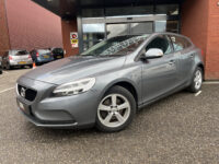 Volvo V40 2.0 T2 Nordic // CRUISE // CLIMA // CAMERA+SENSOREN // NAVI // STOELVERWARMING // 28