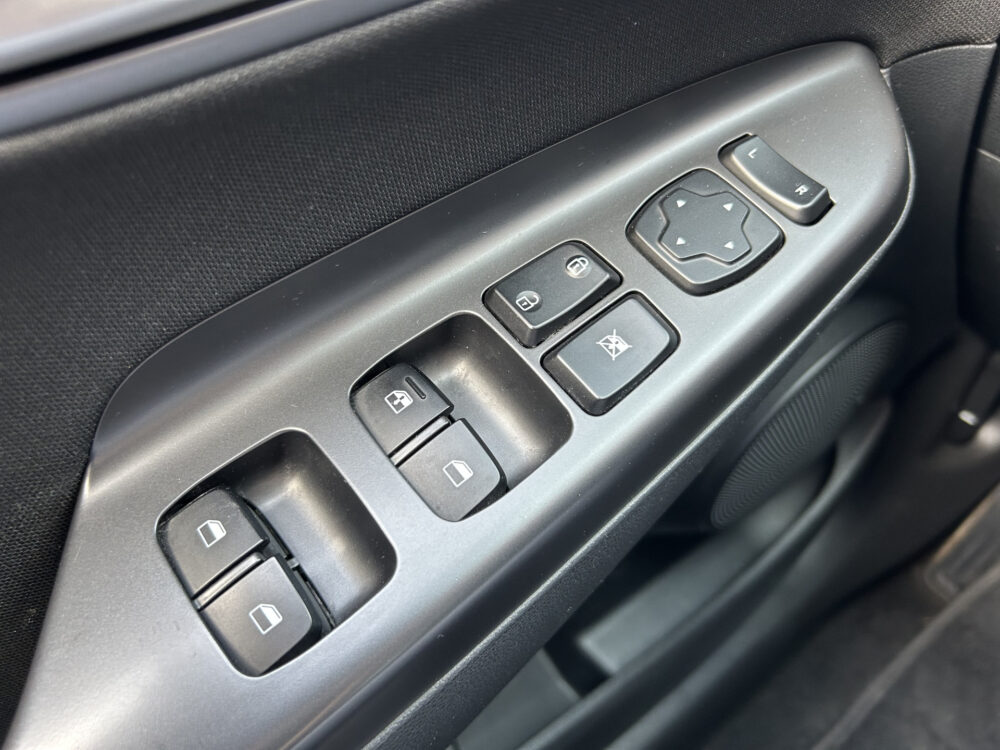 Hyundai KONA 1.0 T-GDI Fashion // NAVI+CARPLAY // KRELL AUDIO // CAMERA // CRUISE // CLIMA // STOELVERWARMING // 21