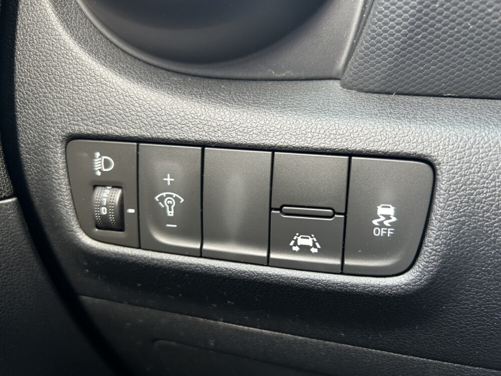 Hyundai KONA 1.0 T-GDI Fashion // NAVI+CARPLAY // KRELL AUDIO // CAMERA // CRUISE // CLIMA // STOELVERWARMING // 22