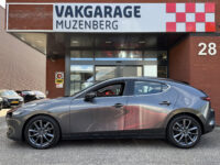 Mazda 3 2.0 e-SkyActiv-G M Hybrid 122 Luxury // BOSE PREMIUM AUDIO // NAVI // MEMORY SEATS // CLIMA // CAMERA // ADAPTIVE CRUISE // 36