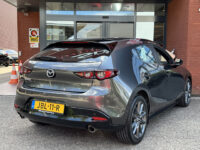 Mazda 3 2.0 e-SkyActiv-G M Hybrid 122 Luxury // BOSE PREMIUM AUDIO // NAVI // MEMORY SEATS // CLIMA // CAMERA // ADAPTIVE CRUISE // 37
