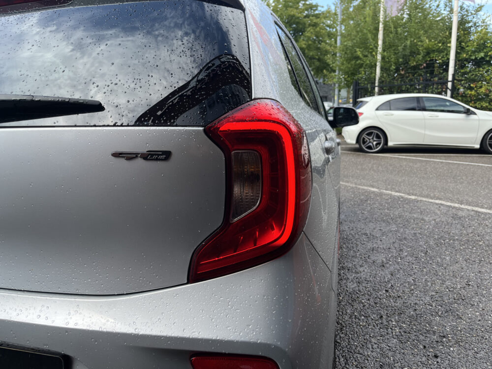 Kia Picanto 1.2 CVVT GT-Line // LEDER // CLIMATE CONTROL // CRUISE // CAMERA+SENSOREN // STUUR+STOELVERWARMING // 11
