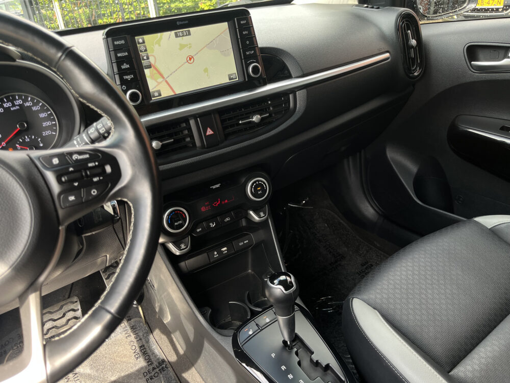 Kia Picanto 1.2 CVVT GT-Line // LEDER // CLIMATE CONTROL // CRUISE // CAMERA+SENSOREN // STUUR+STOELVERWARMING // 20