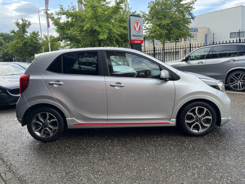 Kia Picanto 1.2 CVVT GT-Line // LEDER // CLIMATE CONTROL // CRUISE // CAMERA+SENSOREN // STUUR+STOELVERWARMING // 6