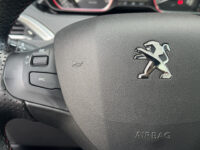 Peugeot 2008 1.2 PureTech GT-Line 131 PK // PANORAMADAK // HALF LEDER // NAVI // CLIMA // CRUISE // CAMERA+SENSOREN // 42