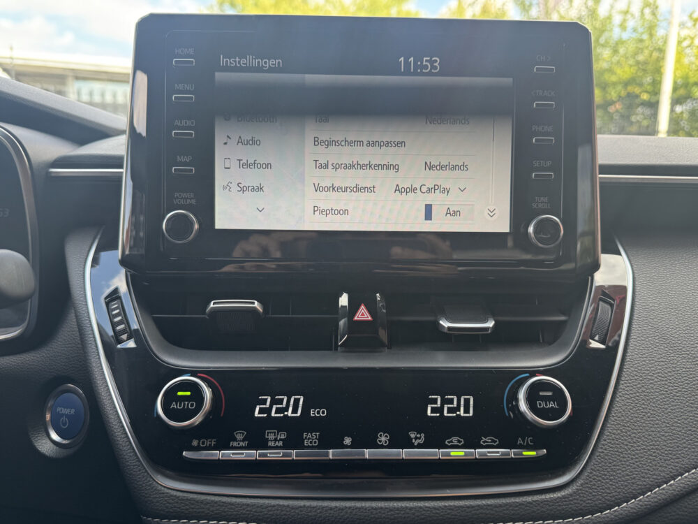 Toyota Corolla 1.8 Hybrid GR-Sport // ADAPT. CRUISE // FULL LED // CAMERA+SENSOREN // HALF LEDER // 17