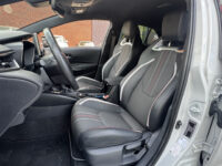 Toyota Corolla 1.8 Hybrid GR-Sport // ADAPT. CRUISE // FULL LED // CAMERA+SENSOREN // HALF LEDER // 43