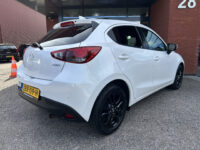 Mazda 2 1.5 Skyactiv-G TS+ // APPLE CARPLAY / ANDROID AUTO // CRUISE // CLIMA // STOELVERWARMING // BLUETOOTH // DODENHOEK SENSOR 33