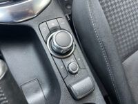 Mazda 2 1.5 Skyactiv-G TS+ // APPLE CARPLAY / ANDROID AUTO // CRUISE // CLIMA // STOELVERWARMING // BLUETOOTH // DODENHOEK SENSOR 50