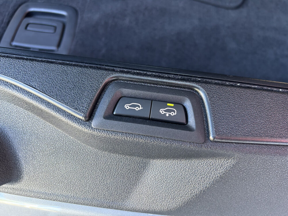 BMW X5 xDrive50e // M-PRO // MATRIX LED // HARMAN KARDON // MEMORY SEAT // PANO/SCHUIFKANTELDAK // ADAPTIV ONDERSTEL // ELEK. TREKHAAK 42