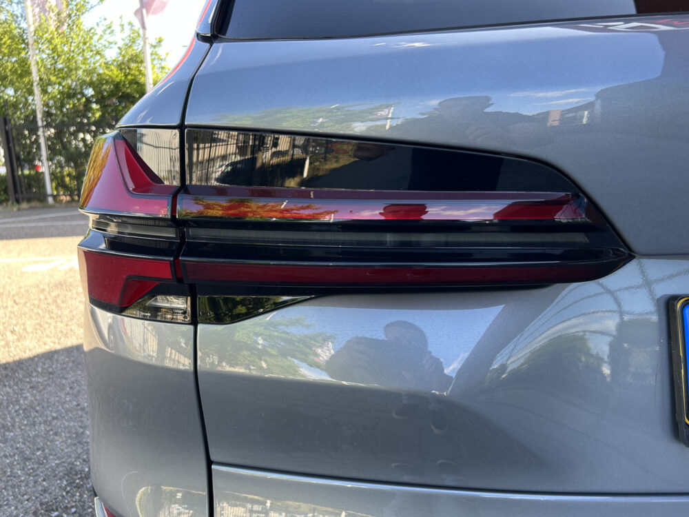 BMW X5 xDrive50e // M-PRO // MATRIX LED // HARMAN KARDON // MEMORY SEAT // PANO/SCHUIFKANTELDAK // ADAPTIV ONDERSTEL // ELEK. TREKHAAK 46