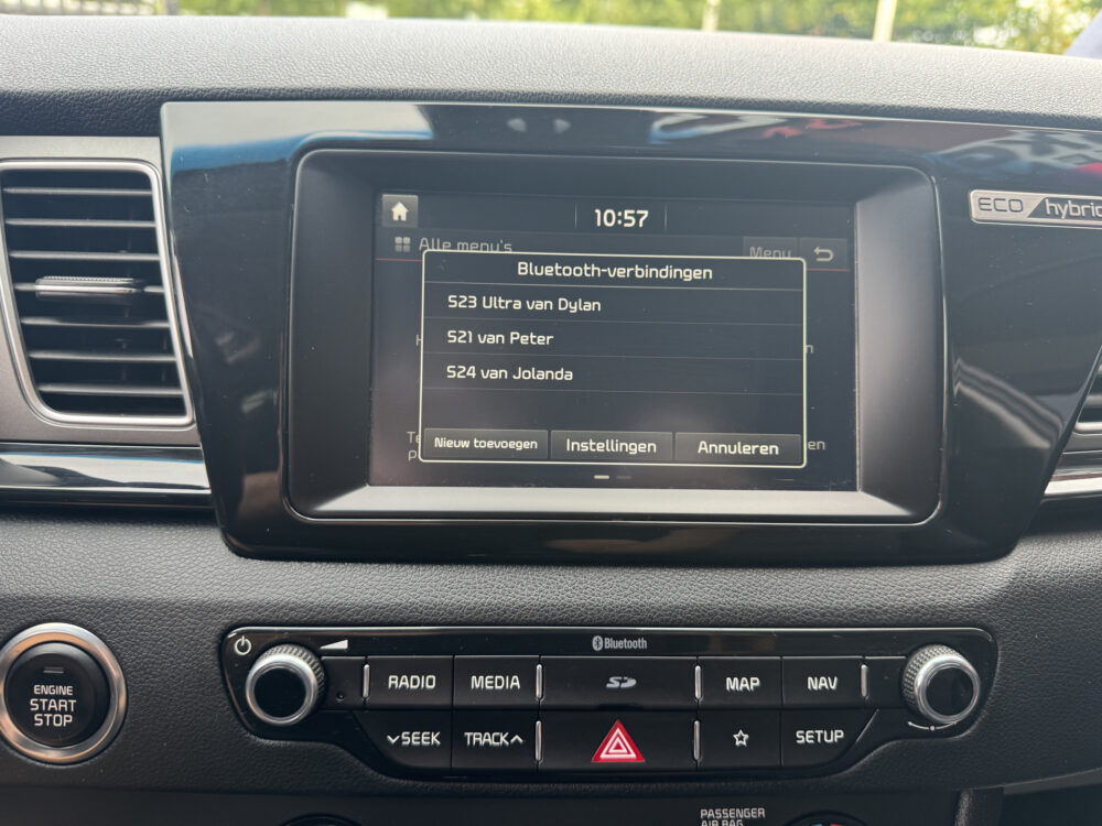 Kia Niro 1.6 GDi Hybrid DynamicLine // LED // KEYLESS // ADAPT. CRUISE // CAMERA+SENSOREN // NAVI+CARPLAY// 19