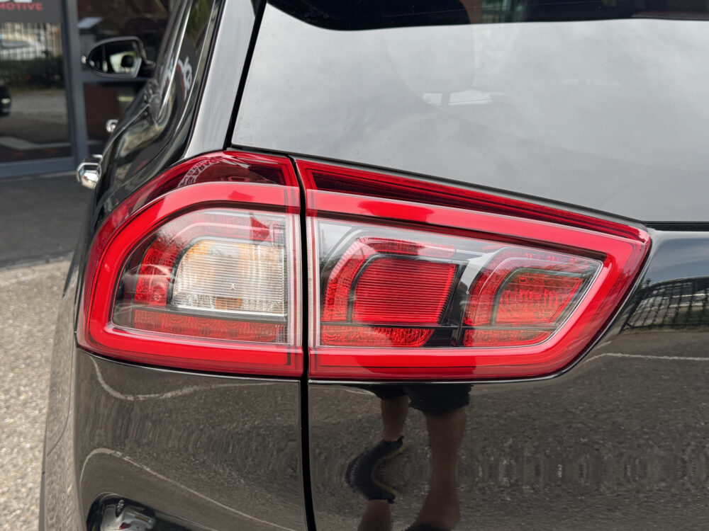 Kia Niro 1.6 GDi Hybrid DynamicLine // LED // KEYLESS // ADAPT. CRUISE // CAMERA+SENSOREN // NAVI+CARPLAY// 29