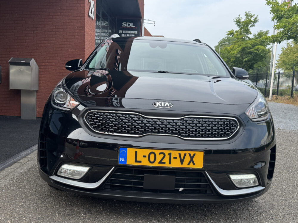 Kia Niro 1.6 GDi Hybrid DynamicLine // LED // KEYLESS // ADAPT. CRUISE // CAMERA+SENSOREN // NAVI+CARPLAY// 4