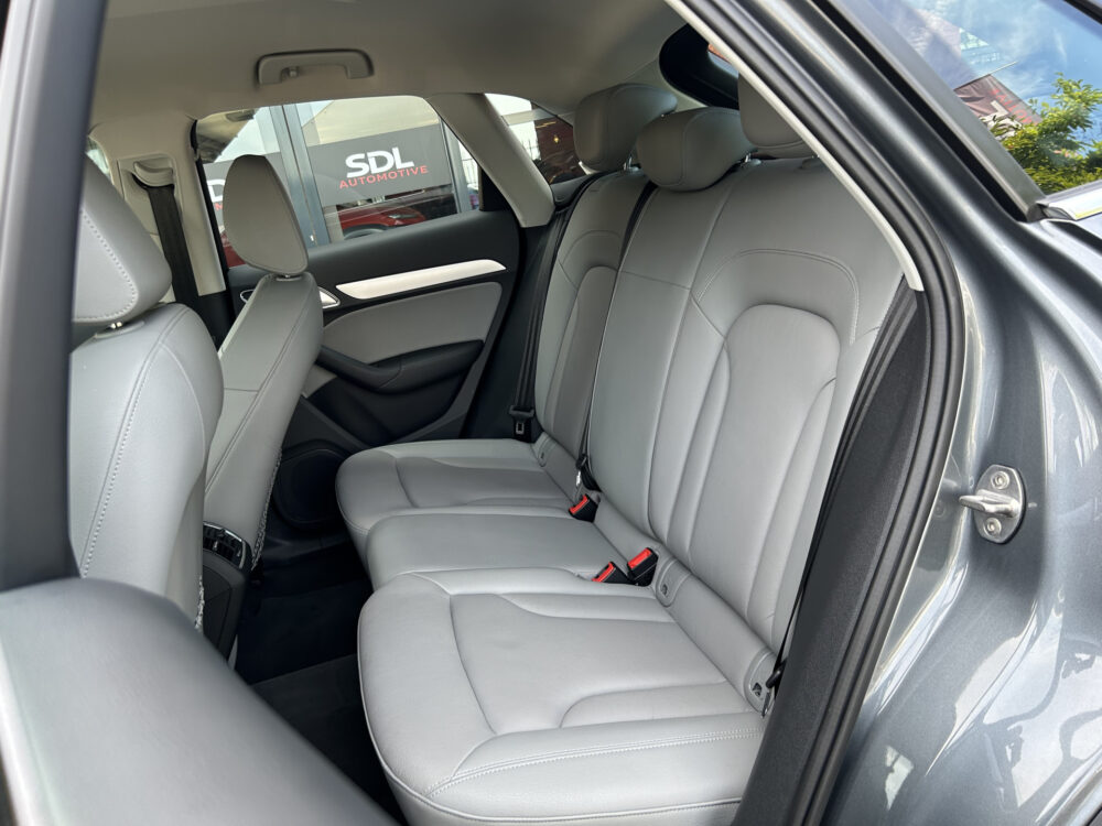 Audi Q3 1.4 TFSI CoD Pro Line // LED // LEDER // NAVI // CLIMA // CRUISE // PDC // STOELVERWARMING // 29