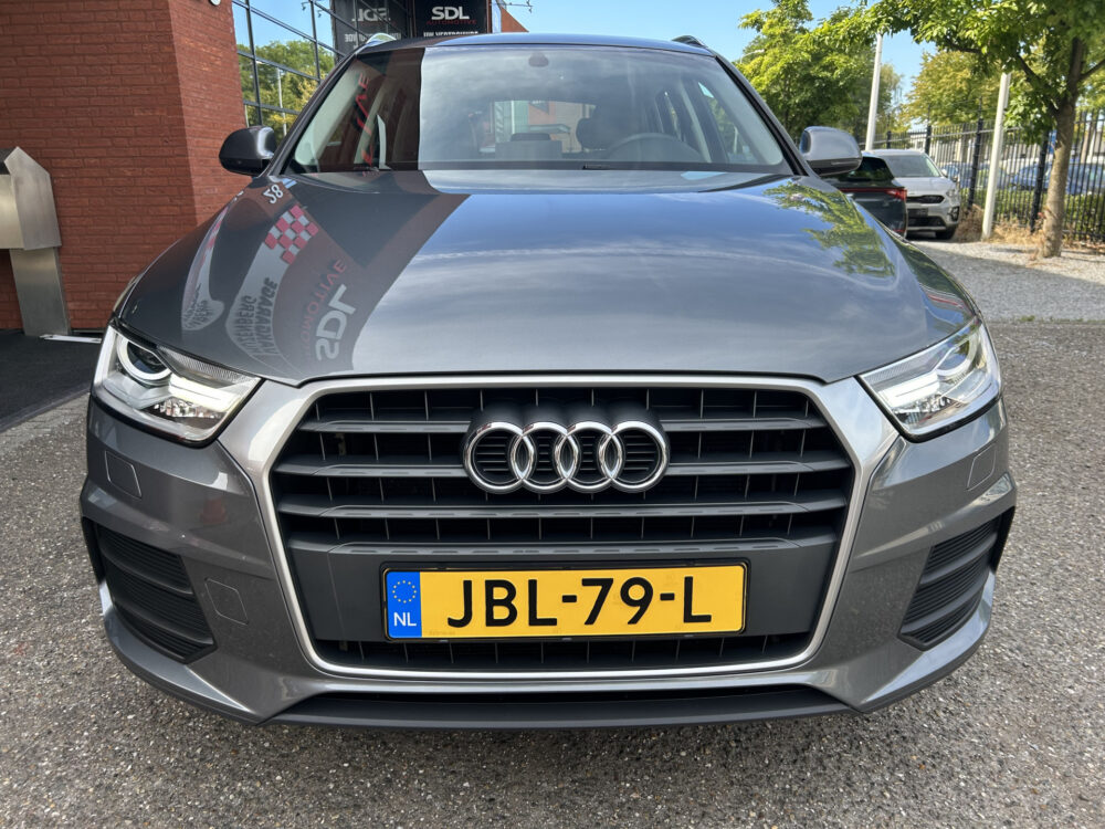 Audi Q3 1.4 TFSI CoD Pro Line // LED // LEDER // NAVI // CLIMA // CRUISE // PDC // STOELVERWARMING // 4