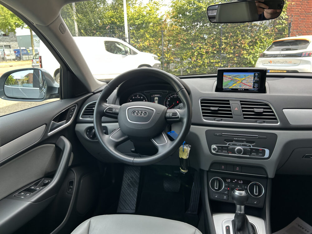 Audi Q3 1.4 TFSI CoD Pro Line // LED // LEDER // NAVI // CLIMA // CRUISE // PDC // STOELVERWARMING // 7