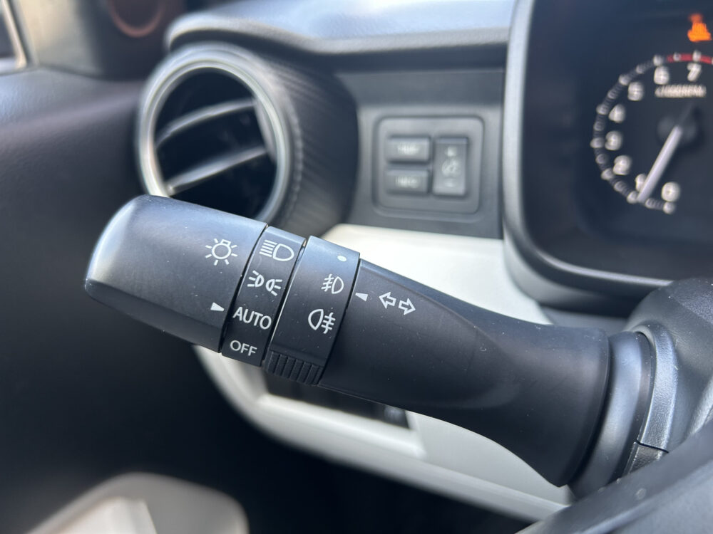 Suzuki Ignis 1.2 Stijl // LED // KEYLESS // CAMERA // NAVI+CARPLAY // STOELVERWARMING // 12