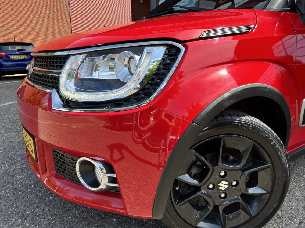 Suzuki Ignis 1.2 Stijl // LED // KEYLESS // CAMERA // NAVI+CARPLAY // STOELVERWARMING // 24