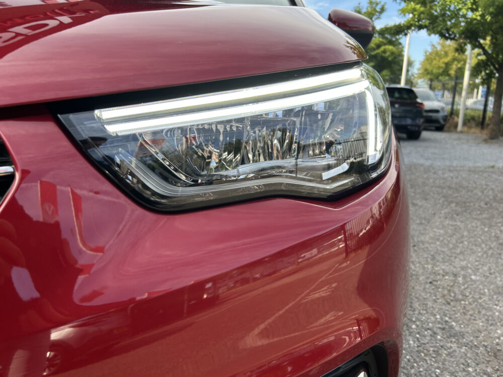 Opel Grandland X 1.6 Turbo Hybrid Business Edition // NAVI + CARPLAY // CAMERA // PDC V+A // CLIMA // STOEL + STUURWIELVERWARING 23