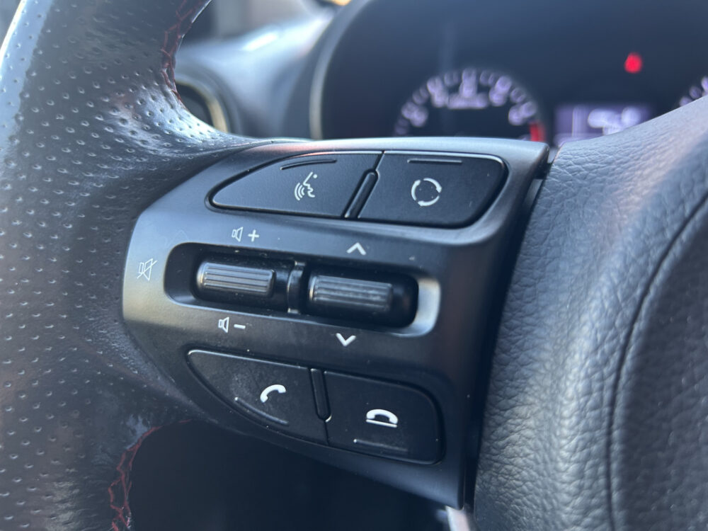 Kia Picanto 1.0 T-GDI GT-Line // NL AUTO!! // 100PK! // NAVI // CAMERA // LEDER // APPLE CARPLAY / ANDROID AUTO // 9