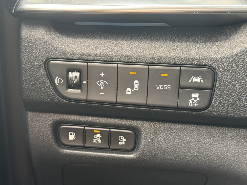 Kia Niro 1.6 GDi PHEV ExecutiveLine // TREKHAAK // JBL PREMIUM AUDIO // MEMORY SEATS // NAVI // LEDER // CAMERA // ADAPTIVE CRUISE // 27