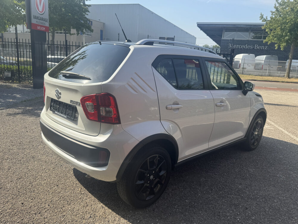 Suzuki Ignis 1.2 Stijl // CAMERA // NAVI // CRUISE // CLIMA // LED // STOELVERWARMING // 4