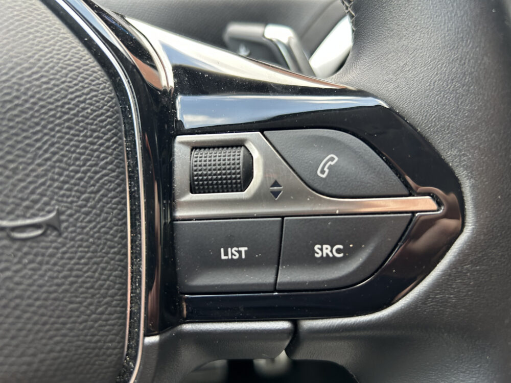 Peugeot 3008 1.6 HYbrid 225 Road Trip // KEYLESS // NAVI + CARPLAY // PDC V+A // CAMERA // HALF-LEDER // TREKHAAK!! 10