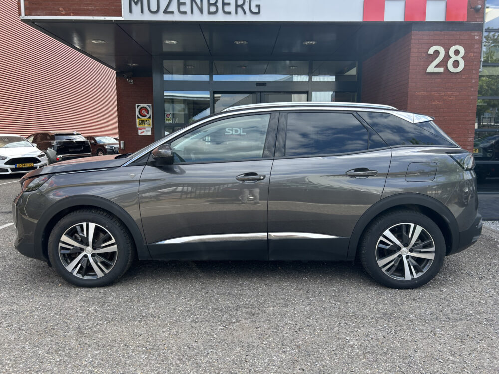 Peugeot 3008 1.6 HYbrid 225 Road Trip // KEYLESS // NAVI + CARPLAY // PDC V+A // CAMERA // HALF-LEDER // TREKHAAK!! 3