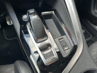 Peugeot 3008 1.6 HYbrid 225 Road Trip // KEYLESS // NAVI + CARPLAY // PDC V+A // CAMERA // HALF-LEDER // TREKHAAK!! 50